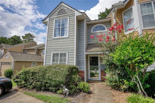 3231 Long Iron Dr, Lawrenceville, GA, 30044-2581 | Card Image