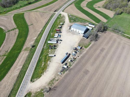 E15520 State Highway 82, Hillsboro, WI, 54634-3593 | Card Image