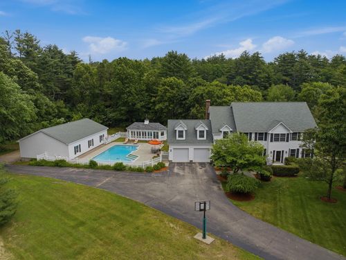 66A Merrimack Rd, Amherst, NH, 03031 | Card Image