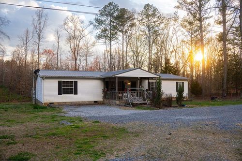 272 Old Utility Rd, ROCKY FACE, GA, 30740-9143 | Card Image