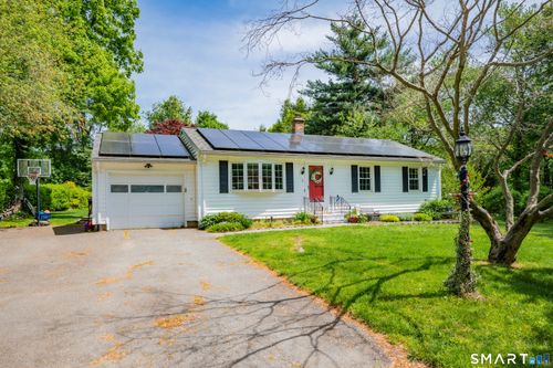2 Hemlock Rd, Prospect, CT, 06712-1826 | Card Image