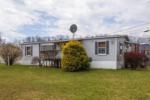 1094 Chestnut St, Claysburg, PA, 16625 | Card Image