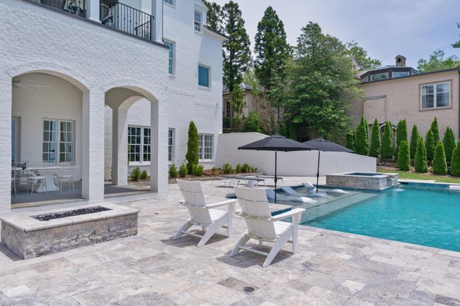 802 W Brow Rd, Home with 7 bedrooms, 8 bathrooms and 4 parking in Lookout Mountain TN | Image 90