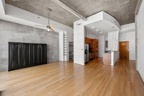 unit-2009-943 Peachtree St Ne, Atlanta, GA, 30309-4483 | Card Image
