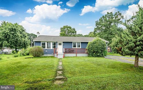 515 Henson St, AVONDALE, PA, 19311-1103 | Card Image