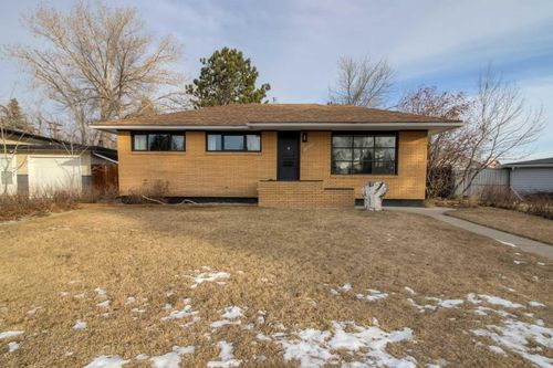 2517 13 Ave S, Lethbridge, AB, T1K0S7 | Card Image