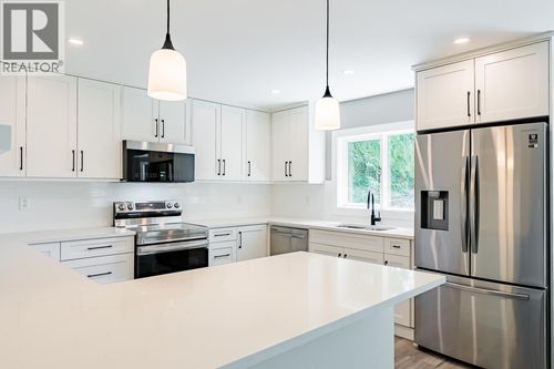 7430 Crowfoot Dr, Anglemont, BC, V0E1M8 | Card Image