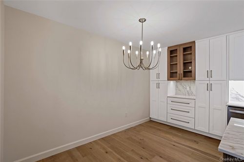 206-400 High Point Drive, Greenburgh, NY, 10530 | Card Image