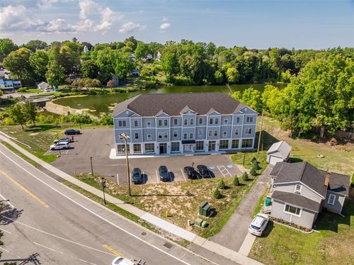 32 E Buffalo St, Churchville, NY, 14428-9233 | Card Image