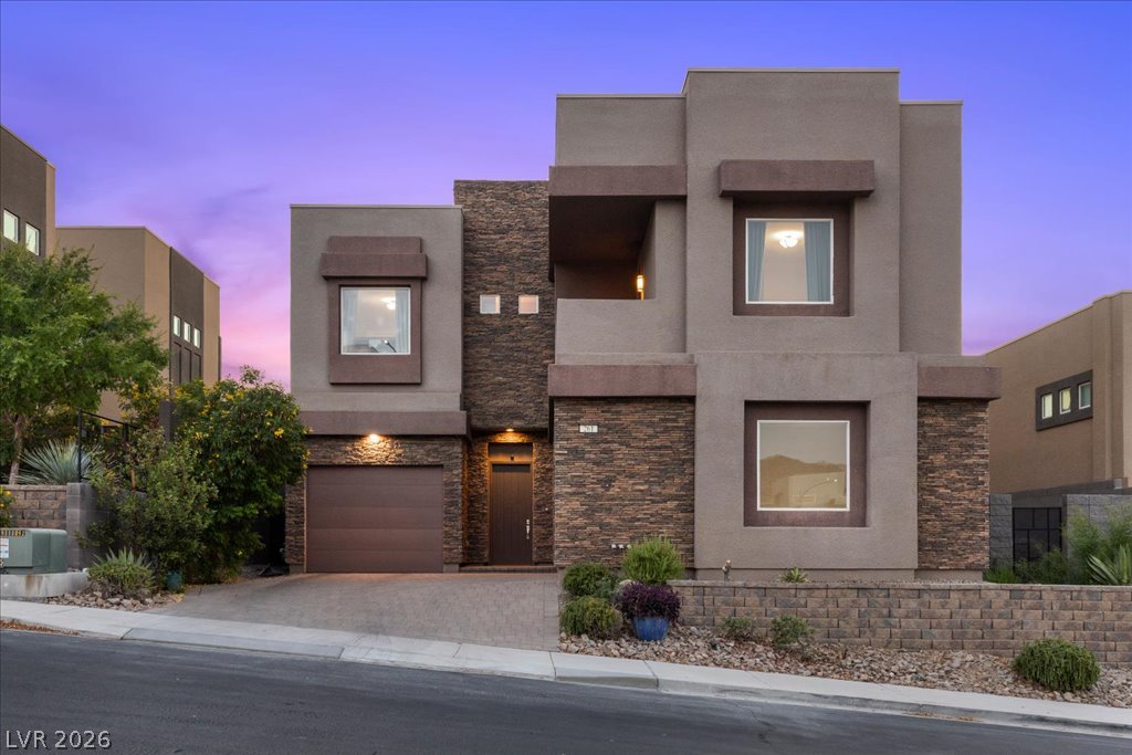 Residential in Henderson