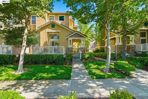 4731 Mangrove Dr, Dublin, CA, 94568-7516 | Card Image