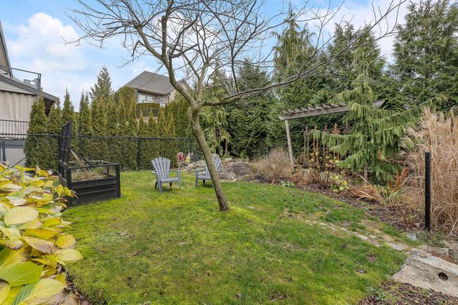 2644 Larkspur Crt, House other with 4 bedrooms, 4 bathrooms and 4 parking in Abbotsford BC | Image 36