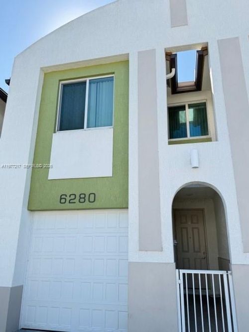 8-6280 Sw 47th Ct, Davie, FL, 33314-4456 | Card Image