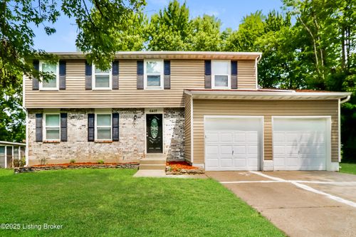 6407 Ocho Rios Ct, Louisville, KY, 40228-1247 | Card Image