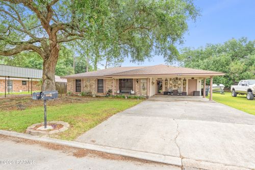 130 Guadalupe St, New Iberia, LA, 70563-1320 | Card Image
