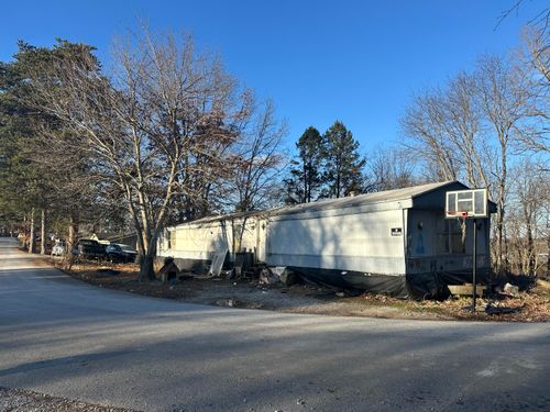 738 Maple Grove School Rd, London, KY, 40744-8942 | Card Image