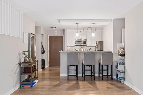 apt-2211-433 S 7th St, Minneapolis, MN, 55415-1644 | Card Image