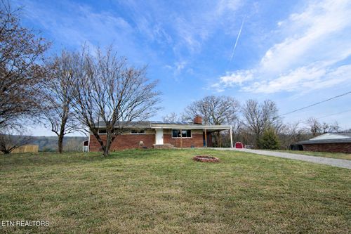 713 Cooper Ave, Rockwood, TN, 37854-2812 | Card Image