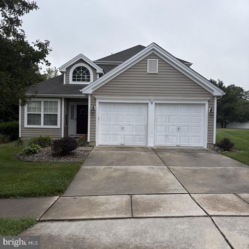 12 Maple Leaf Cir, SEWELL, NJ, 08080-2446 | Card Image