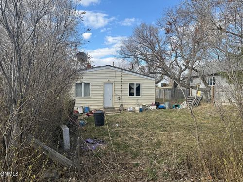 201 3rd Avenue E, Westby, MT, 59275 | Card Image