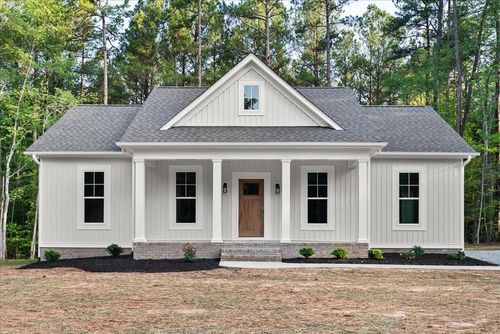 136 Hicks Dr, Bracey, VA, 23919-1631 | Card Image
