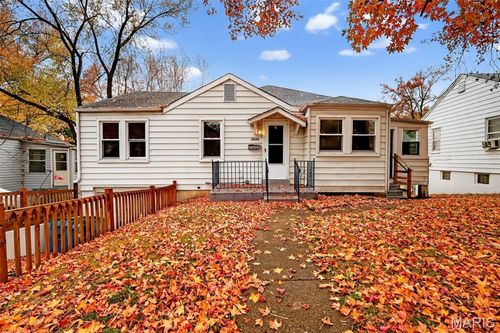 7046 Roslyn Dr, Saint Louis, MO, 63136-2524 | Card Image