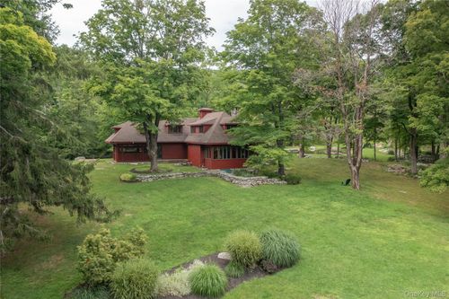 52 Camp Ridge Rd, Wallkill, NY, 12589-3305 | Card Image