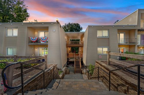 609 Fox Run Ln, Carmel, NY, 10512-2359 | Card Image