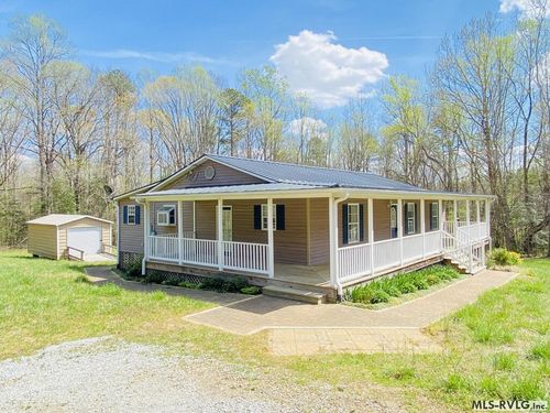 427 Muscadine Trl, Baskerville, VA, 23915-1833 | Card Image