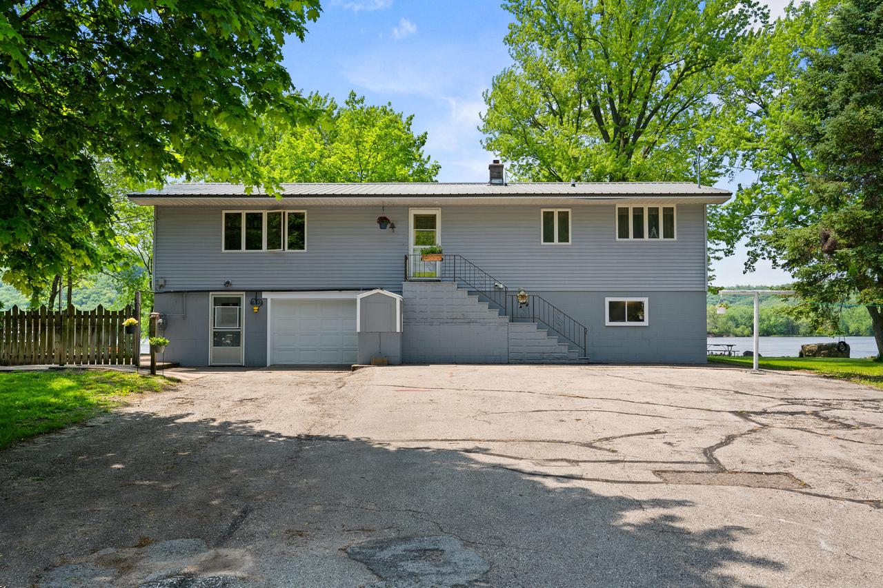 Lake Rd, Trempealeau, WI 54661