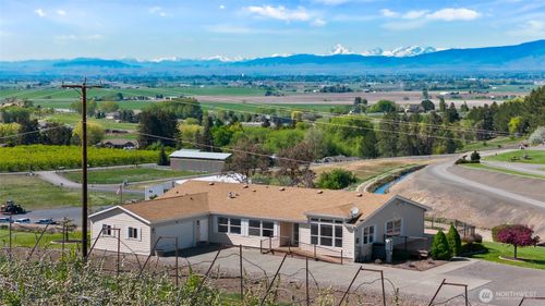 554 Dodge Rd, Ellensburg, WA, 98926-9129 | Card Image