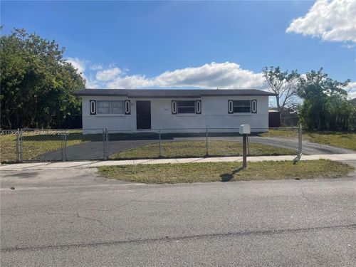 29721 Sw 146th Ave, Homestead, FL, 33033-3917 | Card Image