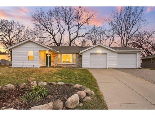 4015 Wayzata Blvd, Golden Valley, MN, 55416-3514 | Card Image