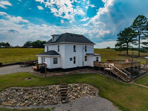 y-521-13462 Co Road, Ava, MO, 65608 | Card Image
