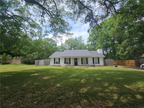 66 Helen Dr, Madisonville, LA, 70447-9736 | Card Image