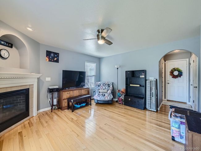 17 Family Room.jpg | Image 10