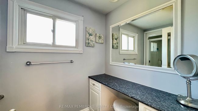 179 Ridge Rd, House other with 3 bedrooms, 2 bathrooms and 4 parking in Deep River ON | Image 32