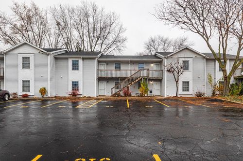 225 Liberty Street, La Crosse, WI, 54603 | Card Image