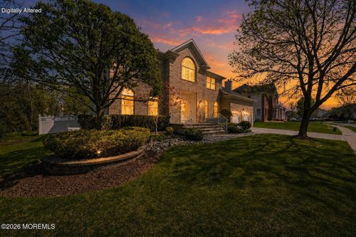 13 Bloomfield Rd, Manalapan, NJ, 07726-7907 | Card Image