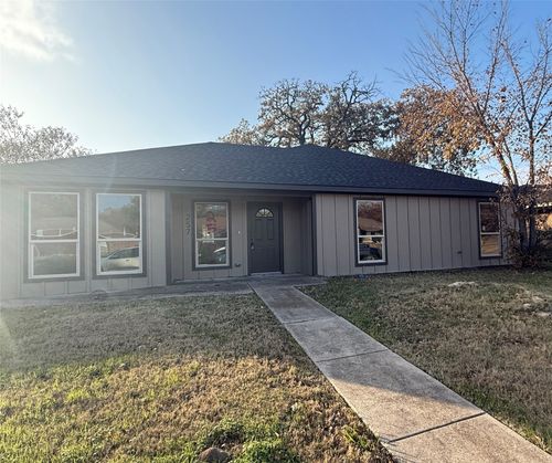 257 Prairie Vista Dr, Dallas, TX, 75217-7212 | Card Image