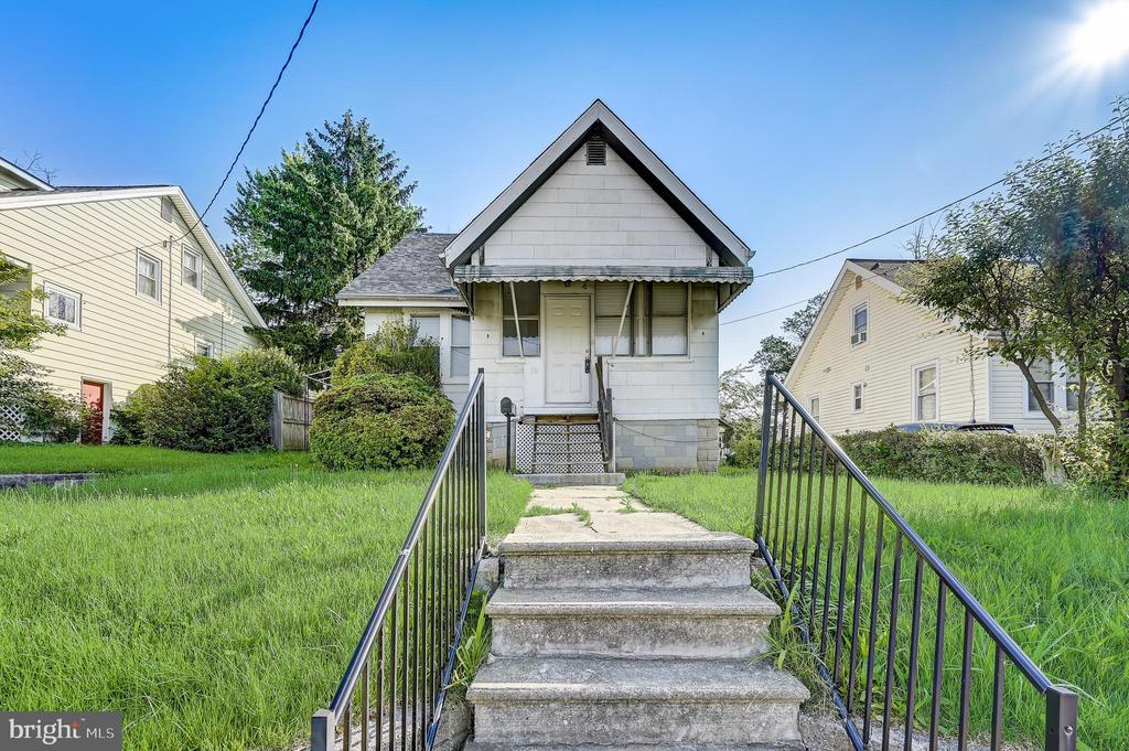 Elm Ave, Baltimore, MD 21206