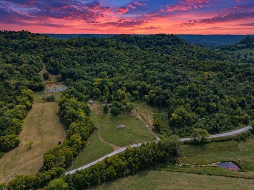 207 Wells Hollow Rd, Petersburg, TN, 37144 | Card Image