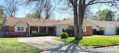 4226 E 52nd St, Tulsa, OK, 74135-3907 | Card Image