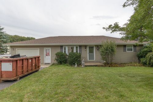 132 Reserve Rd, Saint Marys, PA, 15857-3655 | Card Image