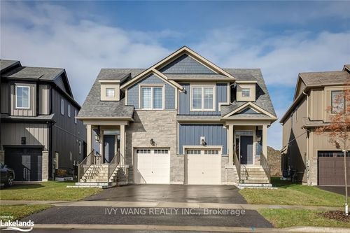 130 Red Pine St, Blue Mountains, ON, L9Y0Z3 | Card Image