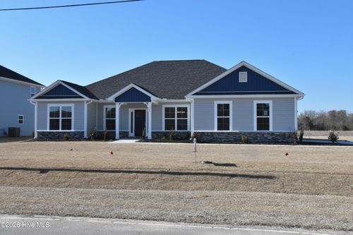 162 Poker House Rd, Grimesland, NC, 27837-9551 | Card Image