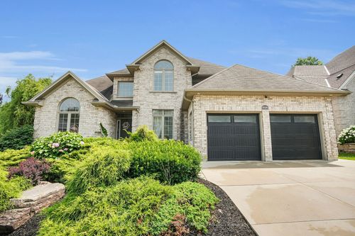 926 Cranbrook Rd, London, ON, N6K4X8 | Card Image