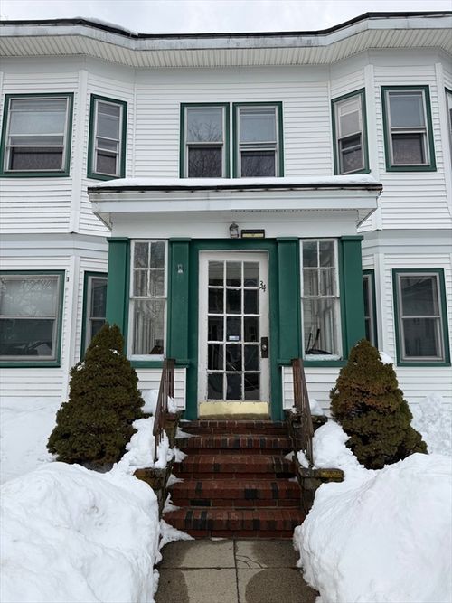 apt-2-34 Titcomb St, Newburyport, MA, 01950-4711 | Card Image