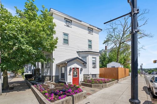 5 Mason St, Everett, MA, 02149-3109 | Card Image