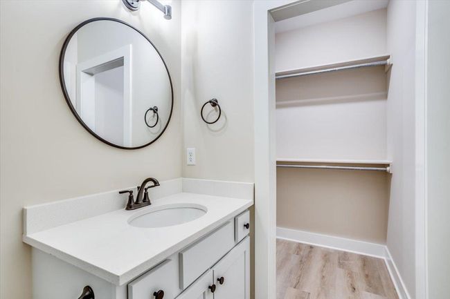 2251 N 159th St N, Home with 5 bedrooms, 3 bathrooms and null parking in Wichita KS | Image 14